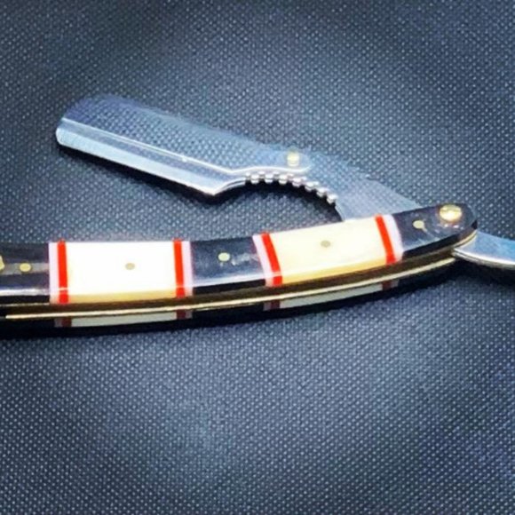 Handmade Men's Beard Razor - Camel Bone and Bull Horn Handle with Brass work - Picture 2 of 4